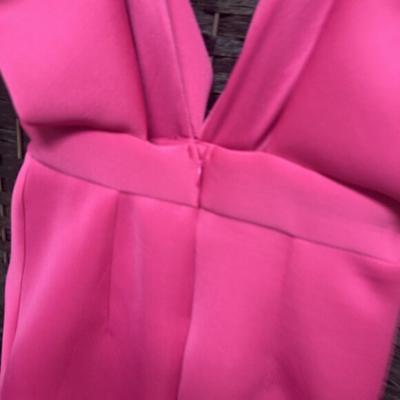 Mable Deep V-Neck Flutter Sleeve Mini Dress Size Small - Picture 8 of 10